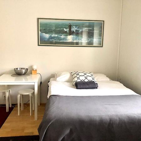 Sweet Studio City Center Toolonkatu Apartment Helsinki Bagian luar foto