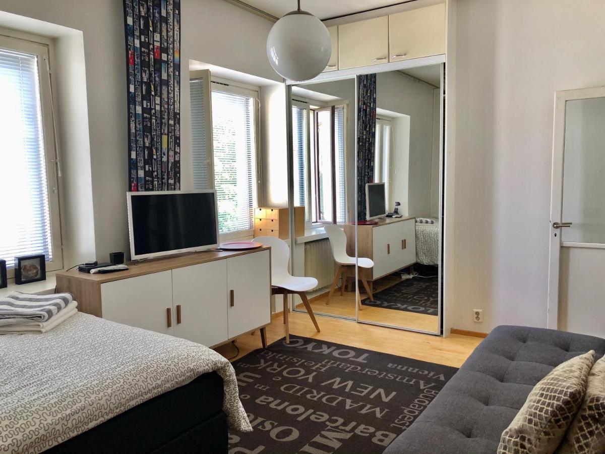 Sweet Studio City Center Toolonkatu Apartment Helsinki Bagian luar foto